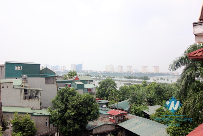 A small but nice and modern house with huge terrace and lakeview to rent in Tay Ho